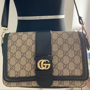 Black and Beige Purse